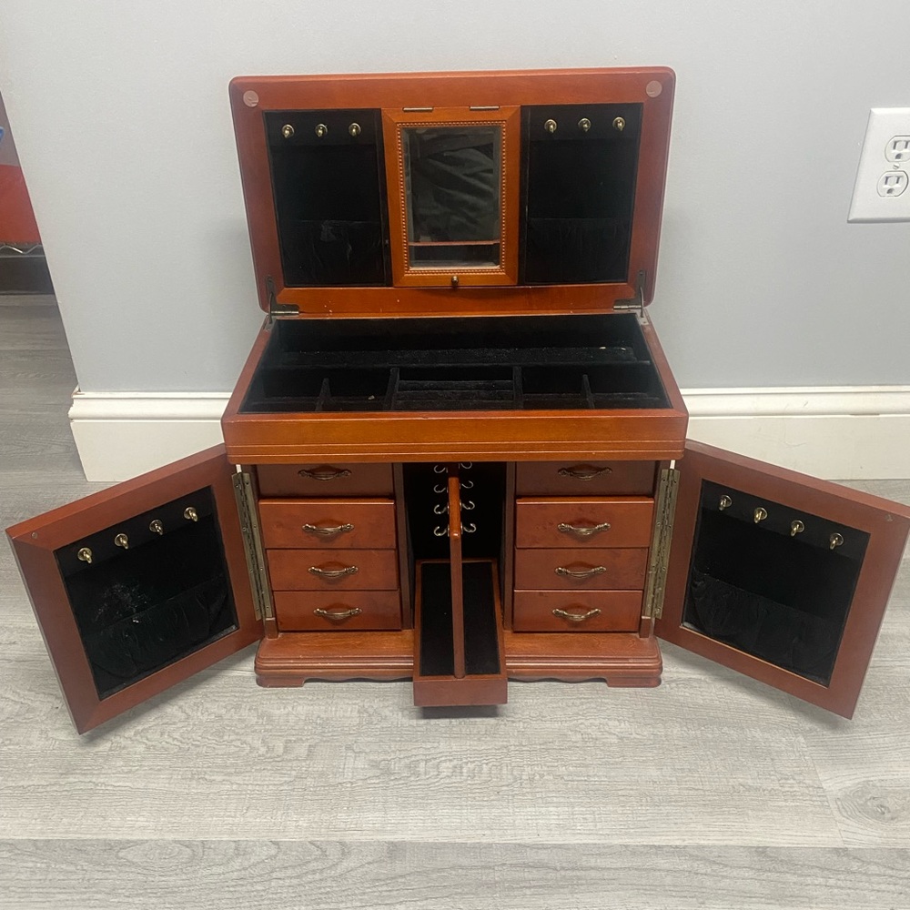 Wood Jewelry Box